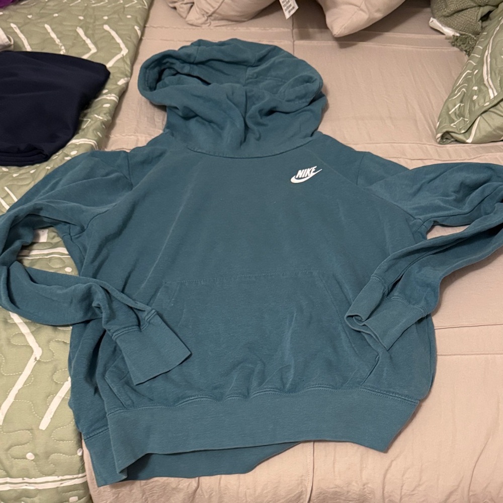 Nike Women's Blue Hoodie Sweater